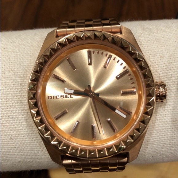 Diesel Accessories - Diesel Kray Kray rose gold watch Diesel Accessories - Diesel Kray Kray rose gold watch